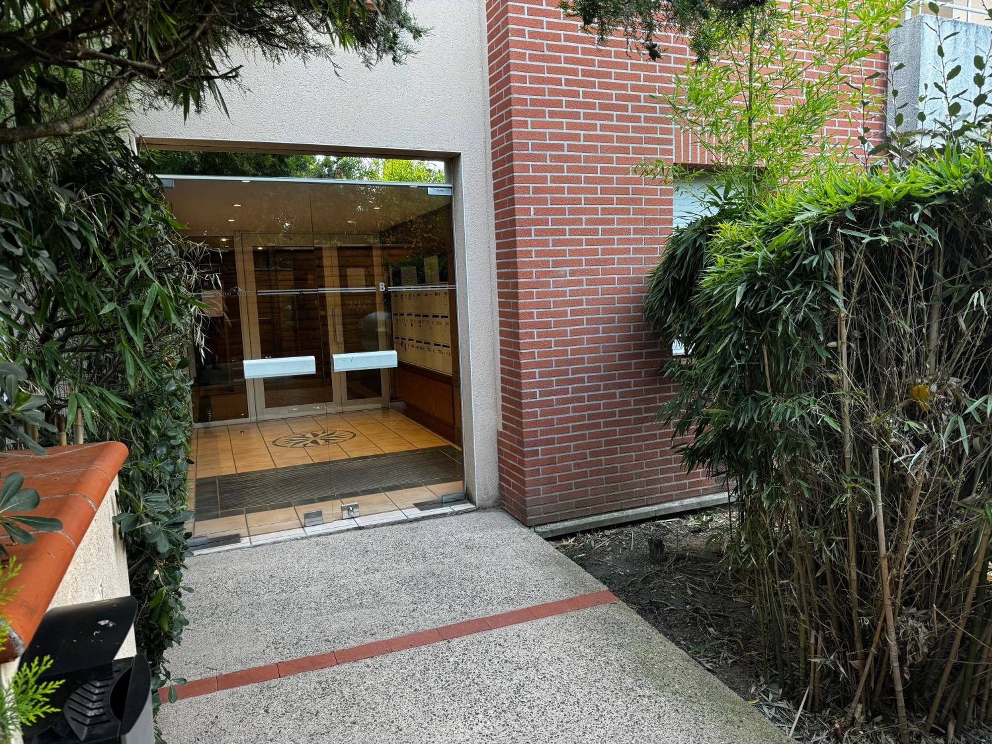 Le Loft Geek Apartment Toulouse Bagian luar foto